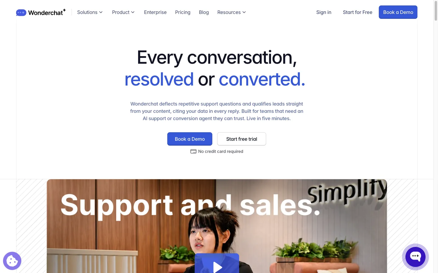 Wonderchat homepage presenting its support and conversion AI agents